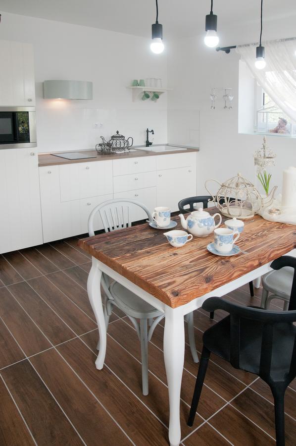 Anita Home Gyenesdiás Eksteriør bilde